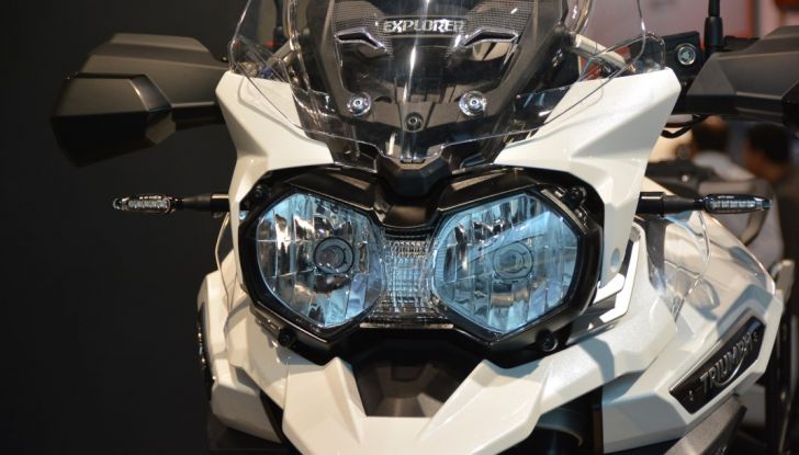 Triumph 2017 ad EICMA: le più belle foto LIVE dallo stand - Foto 42 di 42
