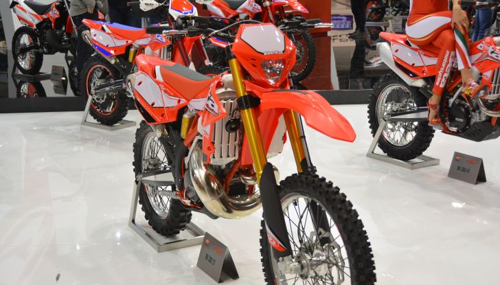Tutte le novità LIVE per Beta dagli stand di EICMA 2016 - Foto 13 di 18