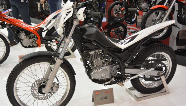 Tutte le novità LIVE per Beta dagli stand di EICMA 2016 - Foto 6 di 18