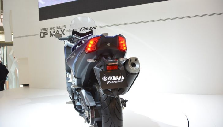 Tutte le novità di Yamaha 2017 LIVE nel ricco stand di EICMA - Foto 4 di 72