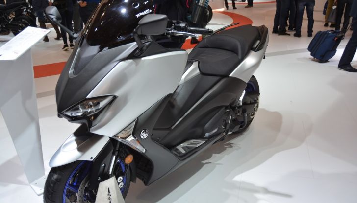 Tutte le novità di Yamaha 2017 LIVE nel ricco stand di EICMA - Foto 68 di 72