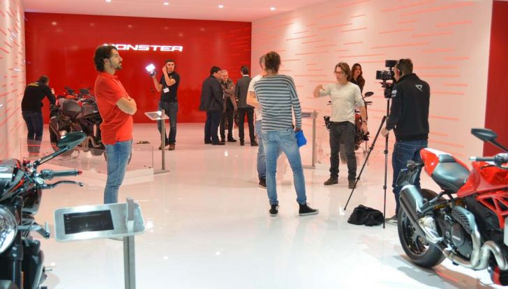 Tutti i modelli Ducati presentati a EICMA 2016 - Foto 6 di 59