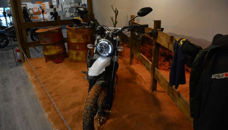 Tutti i modelli Ducati presentati a EICMA 2016 - Foto 58 di 59