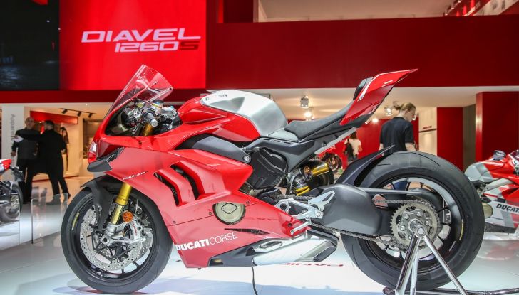 EICMA 2018, tutte le novità Ducati da Panigale V4 R alla nuova gamma 950 - Foto 3 di 33