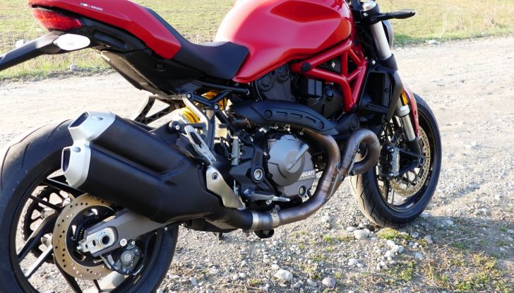 Ducati Monster 821: il migliore di sempre - Foto 23 di 39