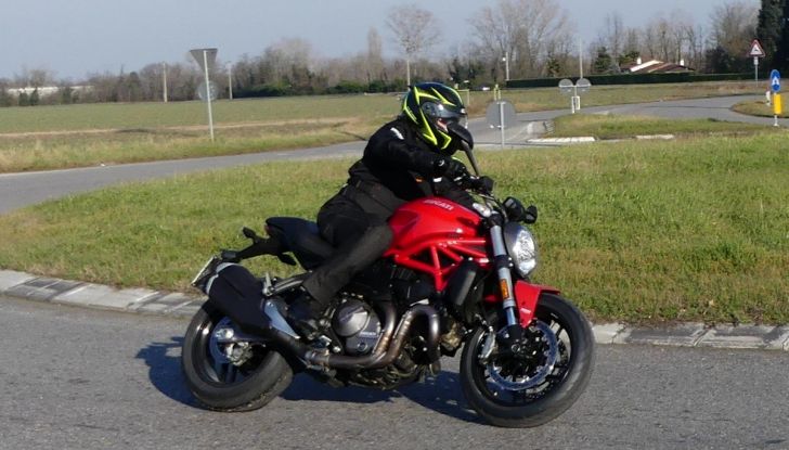 Ducati Monster 821: il migliore di sempre - Foto 28 di 39