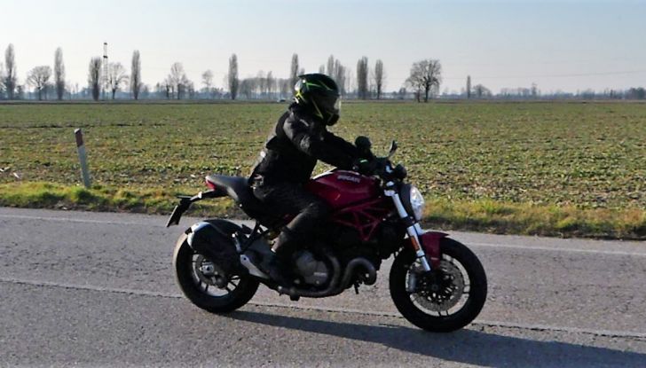 Ducati Monster 821: il migliore di sempre - Foto 33 di 39