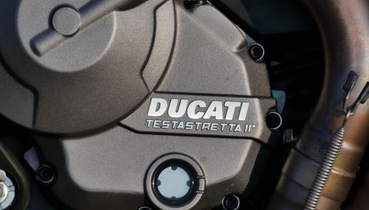 Ducati Monster 821: il migliore di sempre - Foto 7 di 39