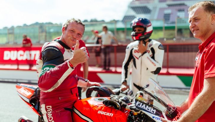 Ducati Superleggera Superbike Experience: un sogno esclusivo - Foto 6 di 6