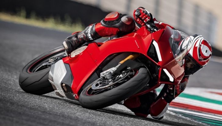 Ducati V4 Superleggera: potenza massima (236 cv) e peso minimo (161 kg)! - Foto 5 di 13