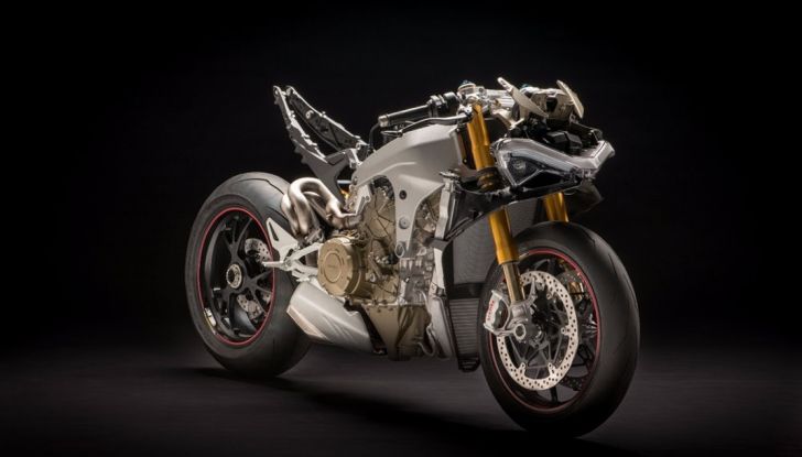 Ducati V4 Superleggera: potenza massima (236 cv) e peso minimo (161 kg)! - Foto 10 di 13