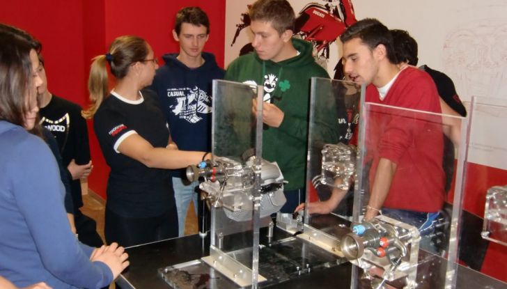 Ducati a scuola con un percorso educativo e didattico - Foto 8 di 8