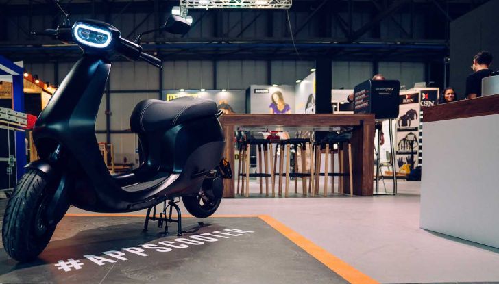 L’EICMA 2018 si elettrifica: gli scooter e le bici a zero emissioni - Foto 1 di 21