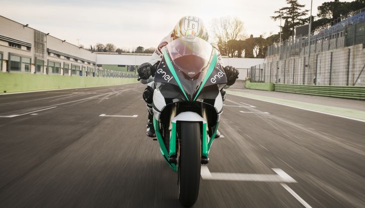 Le novità di Energica con Samsung ad EICMA 2018 - Foto 4 di 13