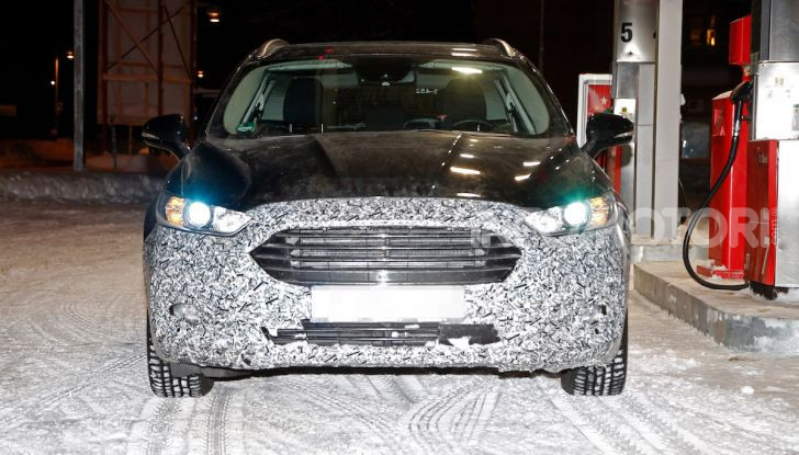 Ford Mondeo Wagon 2019: ibrida, familiare e per tutti - Foto 8 di 10