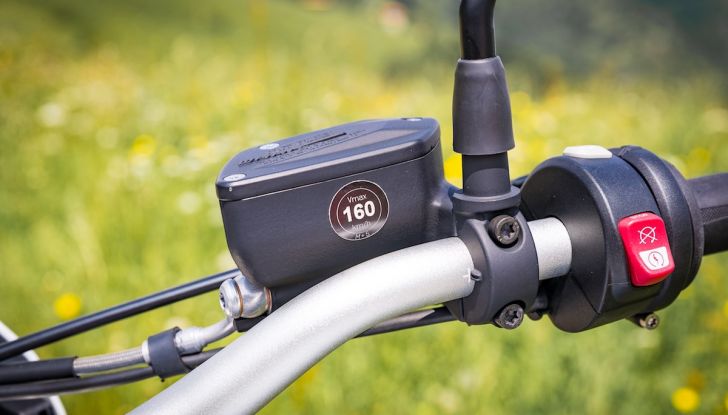 BMW R nine t Urban G/S, la prova su strada: Istant Classic! - Foto 26 di 29