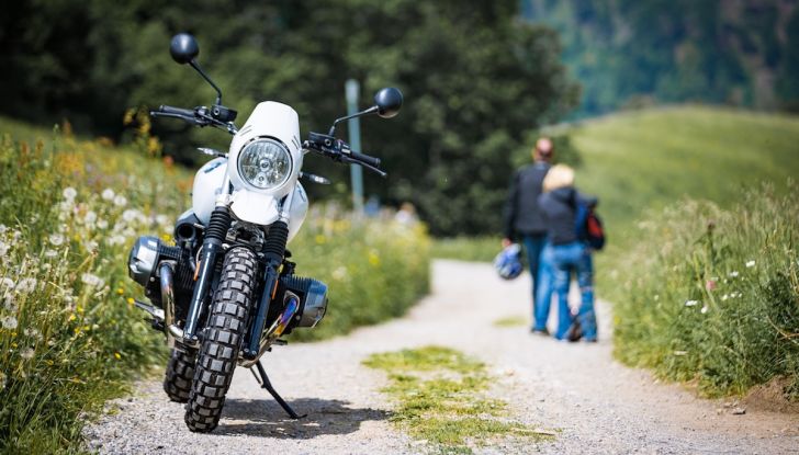 BMW R nine t Urban G/S, la prova su strada: Istant Classic! - Foto 16 di 29