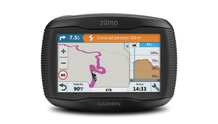 Garmin Zūmo 595LM, Il navigatore di nuova generazione per le due ruote - Foto 2 di 10