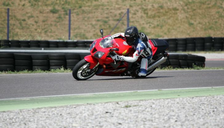 Un sogno realizzato: test ride Honda VTR 1000 SP 1 - Foto 14 di 20