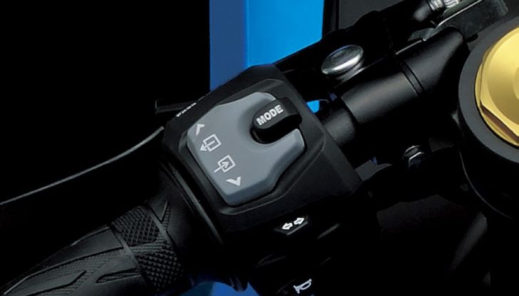 Nuova Suzuki GSX-R 1000 2017 in versione base ed R - Foto 15 di 43