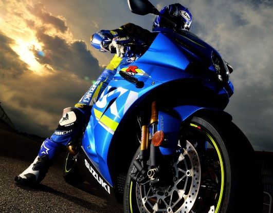 Nuova Suzuki GSX-R 1000 2017 in versione base ed R - Foto 42 di 43