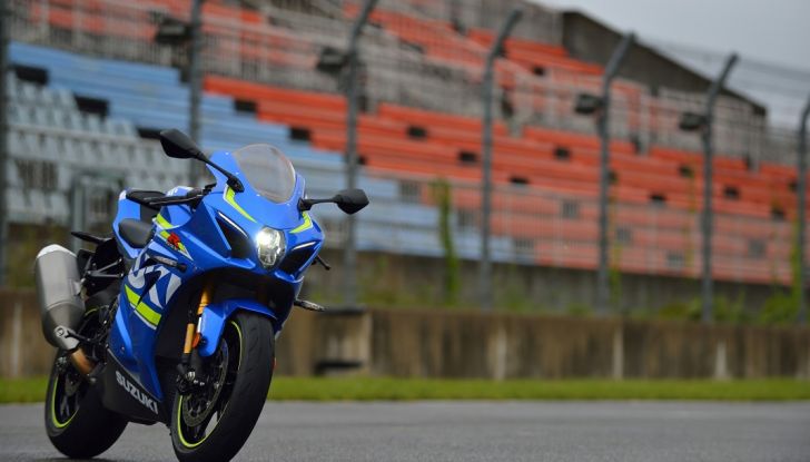 Nuova Suzuki GSX-R 1000 2017 in versione base ed R - Foto 3 di 43