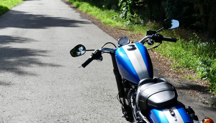 Harley-Davidson Sportster 1200 Roadster: La nostra prova del mito HD - Foto 8 di 38