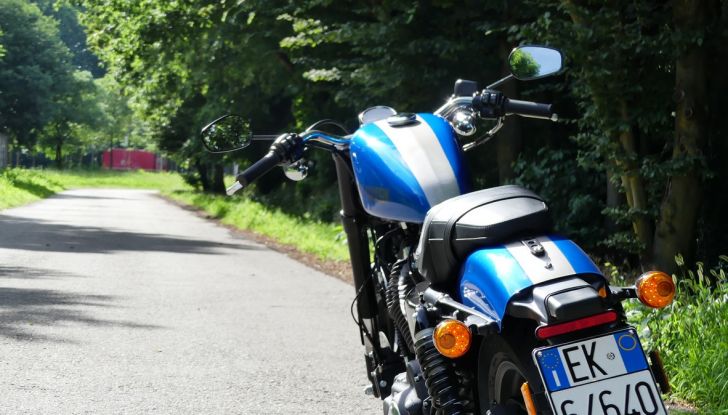 Harley-Davidson Sportster 1200 Roadster: La nostra prova del mito HD - Foto 9 di 38