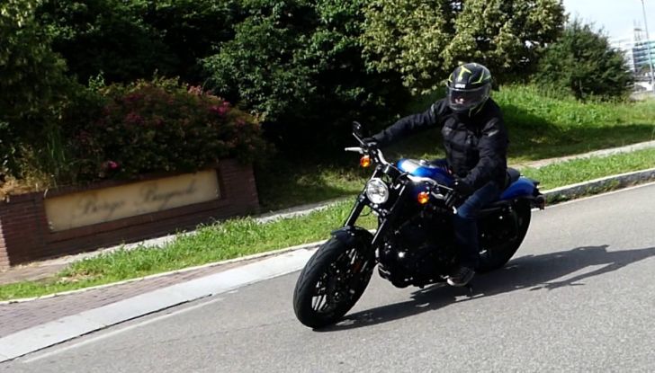 Harley-Davidson Sportster 1200 Roadster: La nostra prova del mito HD - Foto 36 di 38