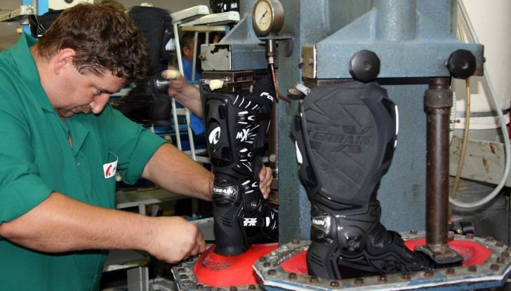 Stivali Forma Boots: Dentro il reparto di produzione - Foto 22 di 25