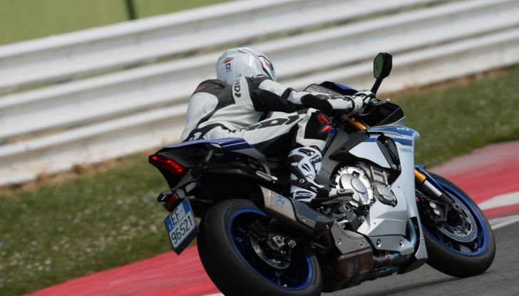 A Misano con Yamaha Supersport Pro Tour 2016: Adrenalina a mille! - Foto 6 di 60