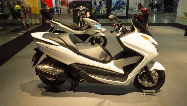 Eicma 2016: le novità Honda - Foto 9 di 21