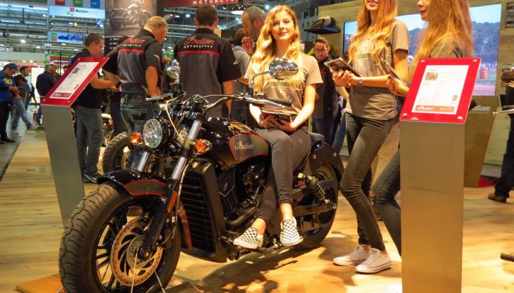Eicma 2017 Girls… nonsolomoto! - Foto 41 di 140