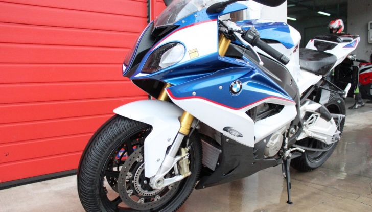 Pirelli SBK Track Days: a Imola con la BMW S1000RR - Foto 29 di 38