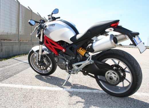 Ducati Monster 1100 – Long Test Ride