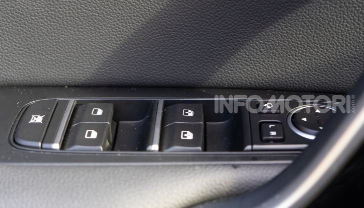 Nuova Kia Ceed motori, prezzi e prova su strada - Foto 30 di 32