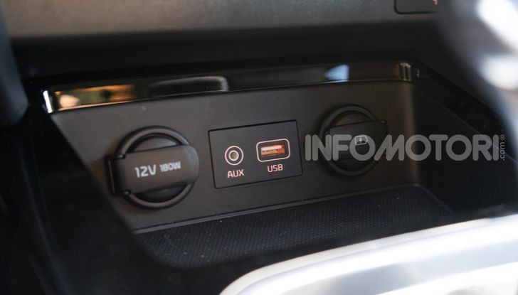 Nuova Kia Ceed motori, prezzi e prova su strada - Foto 28 di 32