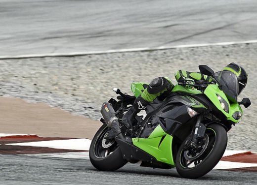 Kawasaki ZX-6R: nessun nuovo modello per il 2012