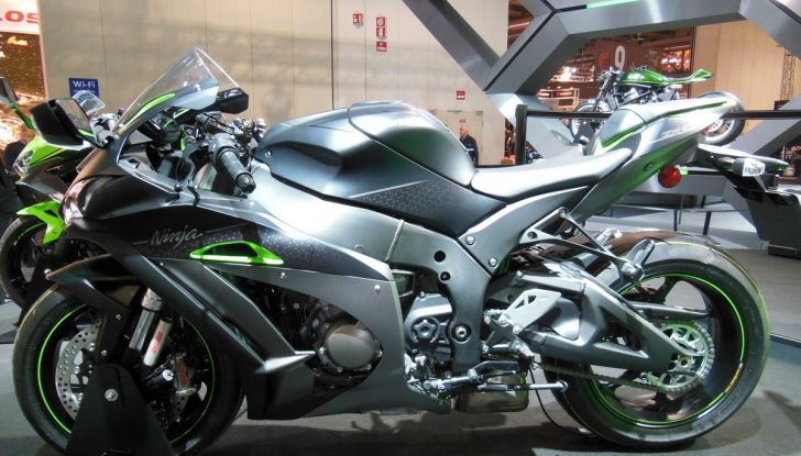 Kawasaki a Eicma: per superbikers e non solo - Foto 4 di 23