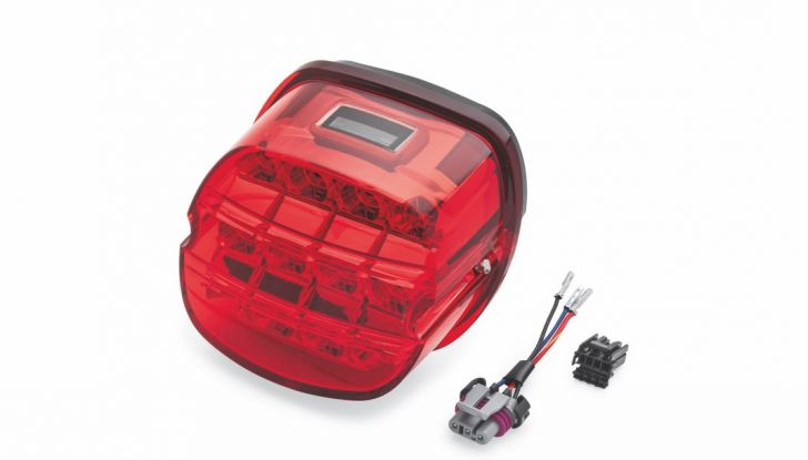 Harley-Davidson propone un nuovo kit di fari a LED - Foto 2 di 4