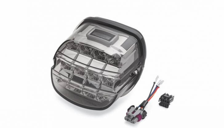 Harley-Davidson propone un nuovo kit di fari a LED - Foto 3 di 4