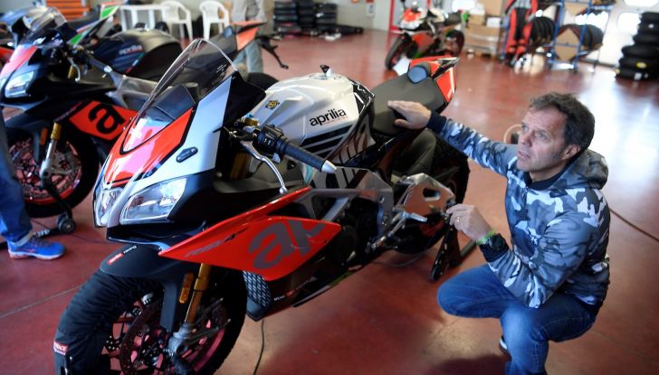Loris Capirossi con RSV4 per gli Aprilia Racers Days 2018 - Foto 5 di 5