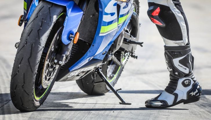 Prova in pista Suzuki GSX-R 1000 2017: il Ritorno del Re - Foto 10 di 24