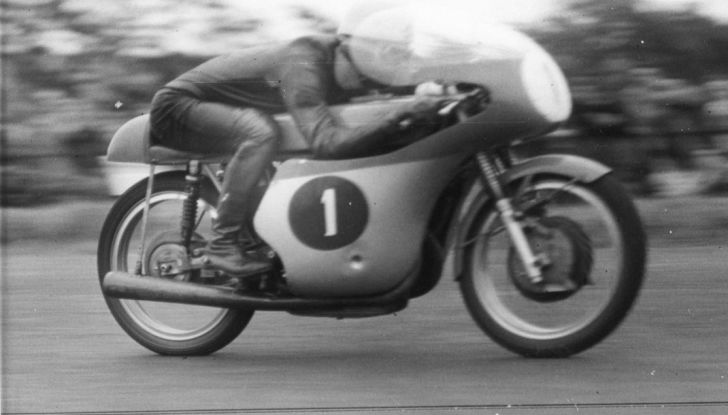 MV Agusta si racconta in un libro - Foto 5 di 9