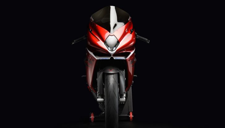 MV Agusta F4 LH44: migliorare la perfezione - Foto 17 di 40