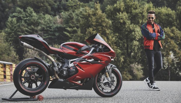 MV Agusta F4 LH44: migliorare la perfezione - Foto 1 di 40