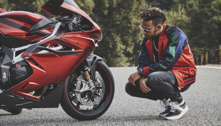 MV Agusta F4 LH44: migliorare la perfezione - Foto 6 di 40