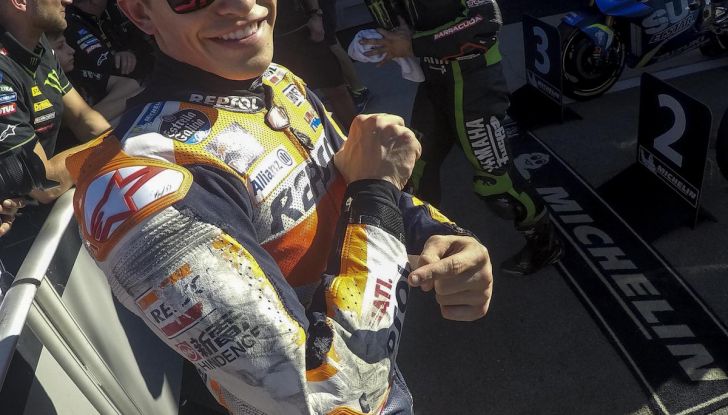 MotoGP, Marc Marquez insegna ai piloti: cadete per essere più forti - Foto 1 di 9