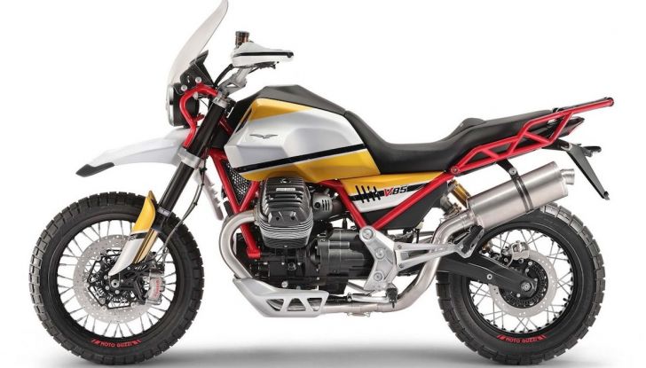 Moto Guzzi V85TT: ecco il prezzo ufficiale - Foto 2 di 11