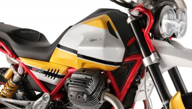 Moto Guzzi V85TT: ecco il prezzo ufficiale - Foto 6 di 11